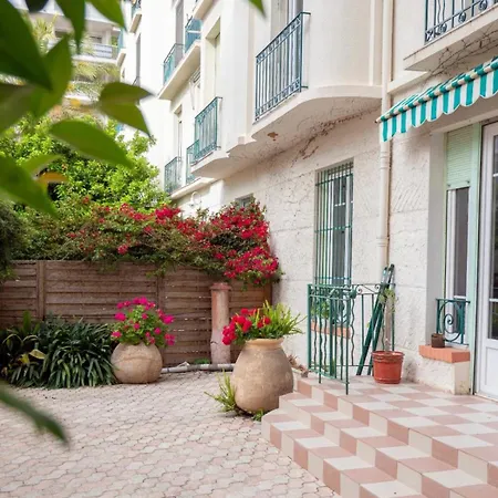 דירה Charming Center Les Pins - Perfect Location